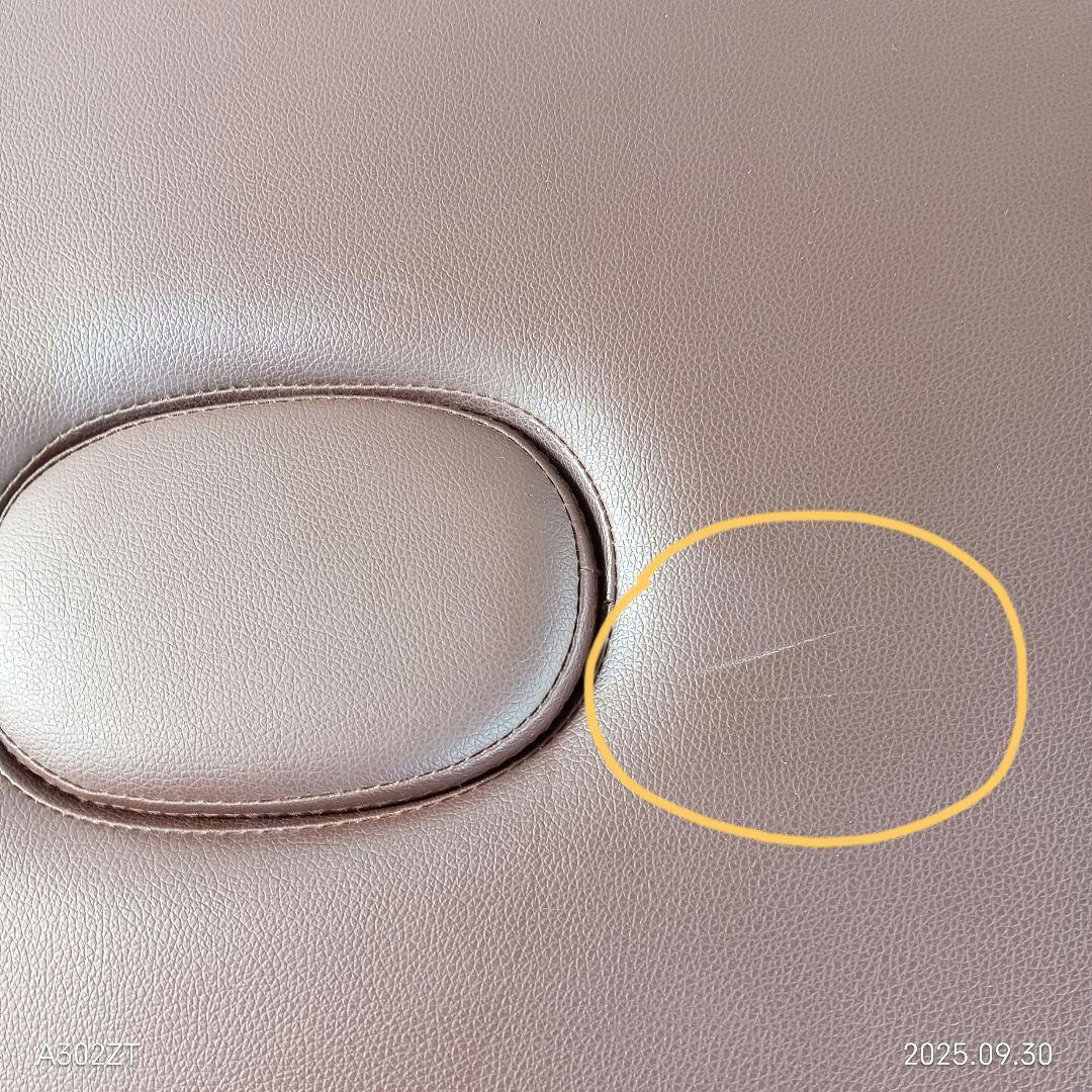 軽量 折りたたみ木製マッサージベッド　ブラウン