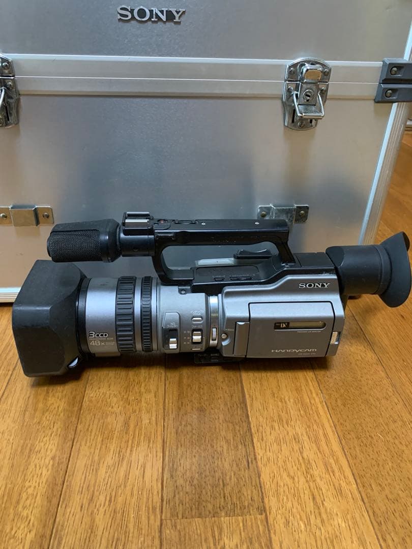 【動作OK】付属品多数　SONY　Handycam　DCR-VX2100