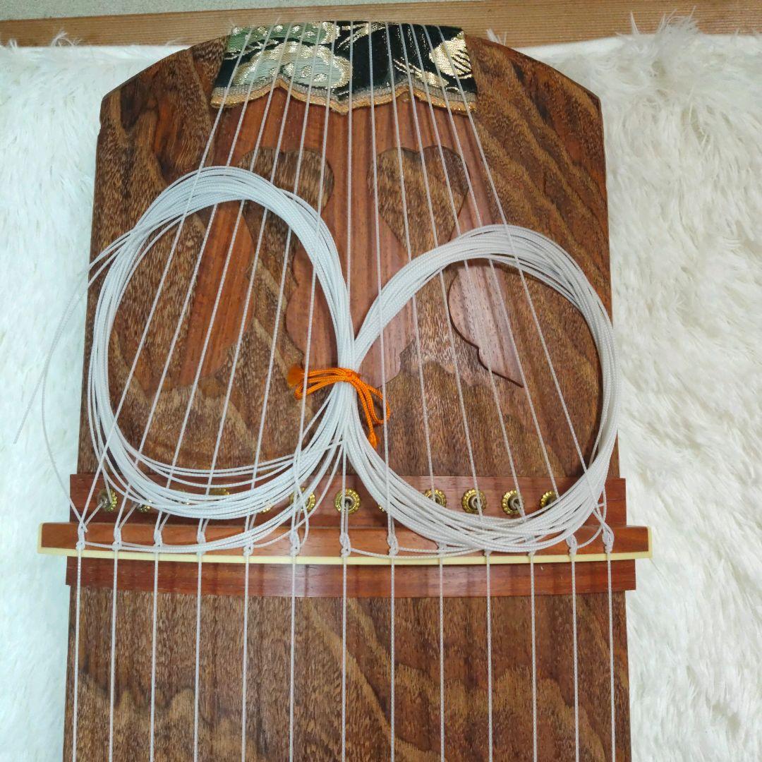 美品　琴　和楽器　弦楽器 13弦　すだれ彫り　付属品