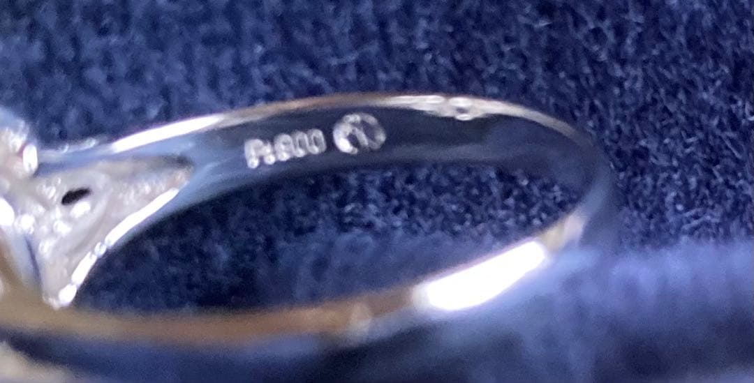 本真珠　パールリングPt900 脇ダイヤ　8.75mm 11.5号　未使用 ❤︎