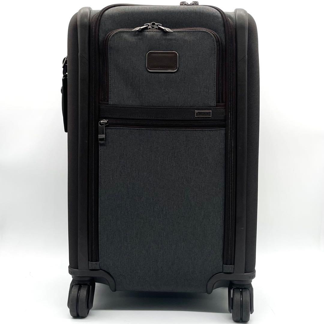 【極美品】トゥミ ALPHA3 インターナショナル デュアル アクセス 4輪