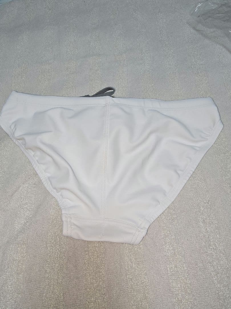 ⑤　アリーナ　競パン　競泳水着　Vパン