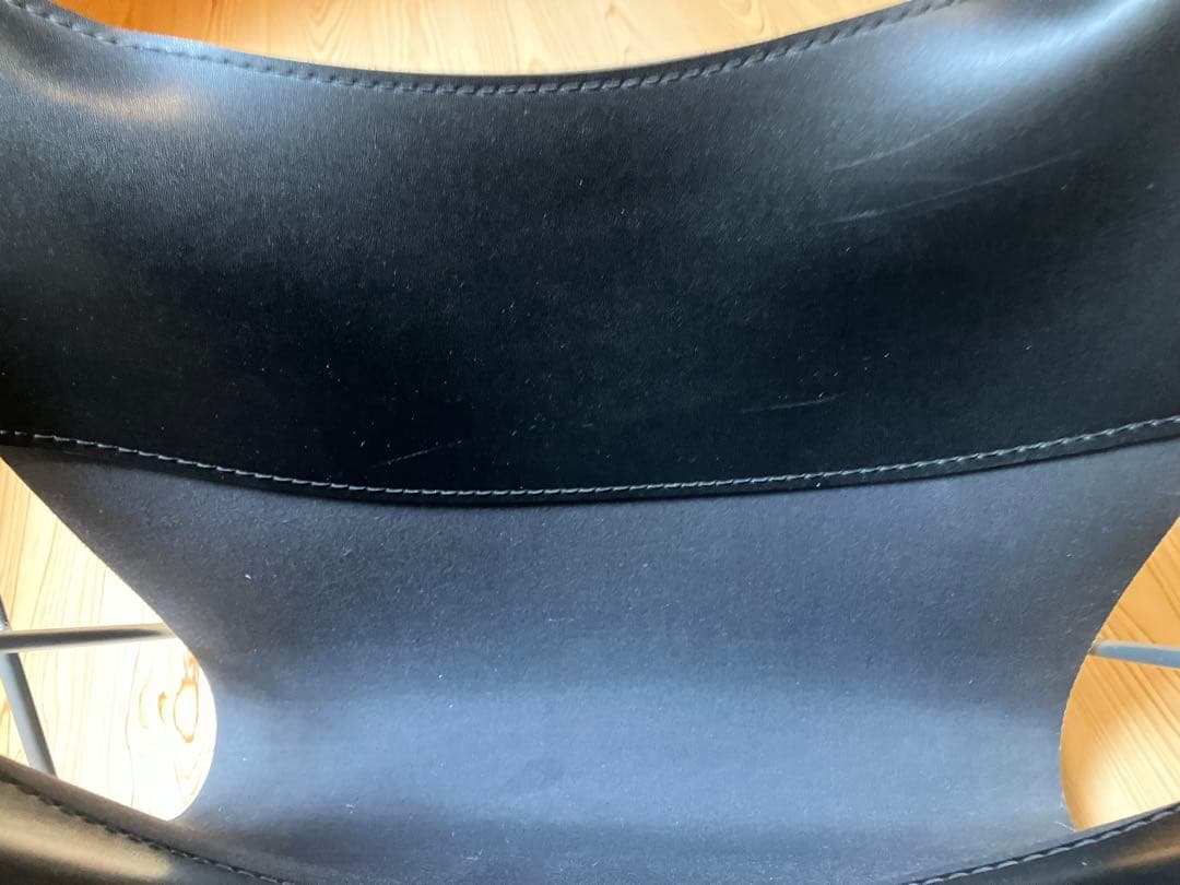 カリモク　karimoku マガジンラック　本革　レザー　BKF バタフライ