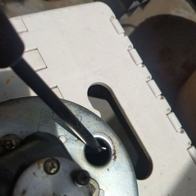 さっしぃ〜 CB750KI タコメーター　レストアベース