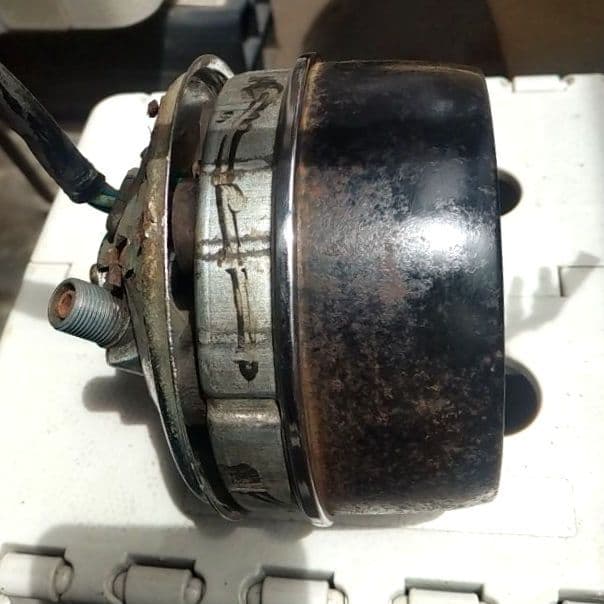 さっしぃ〜 CB750KI タコメーター　レストアベース