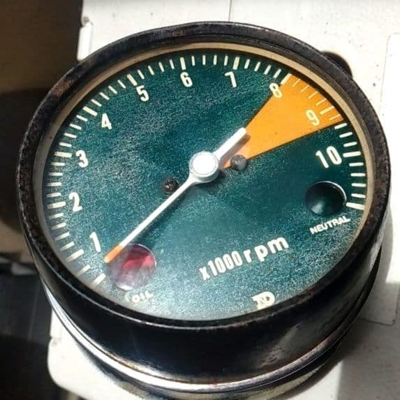 さっしぃ〜 CB750KI タコメーター　レストアベース