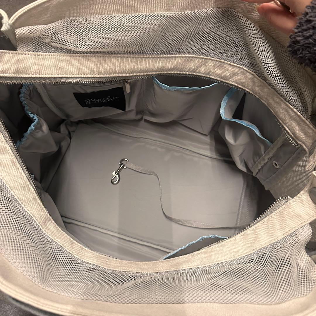 Standing on the blue Ultimate トートバッグ