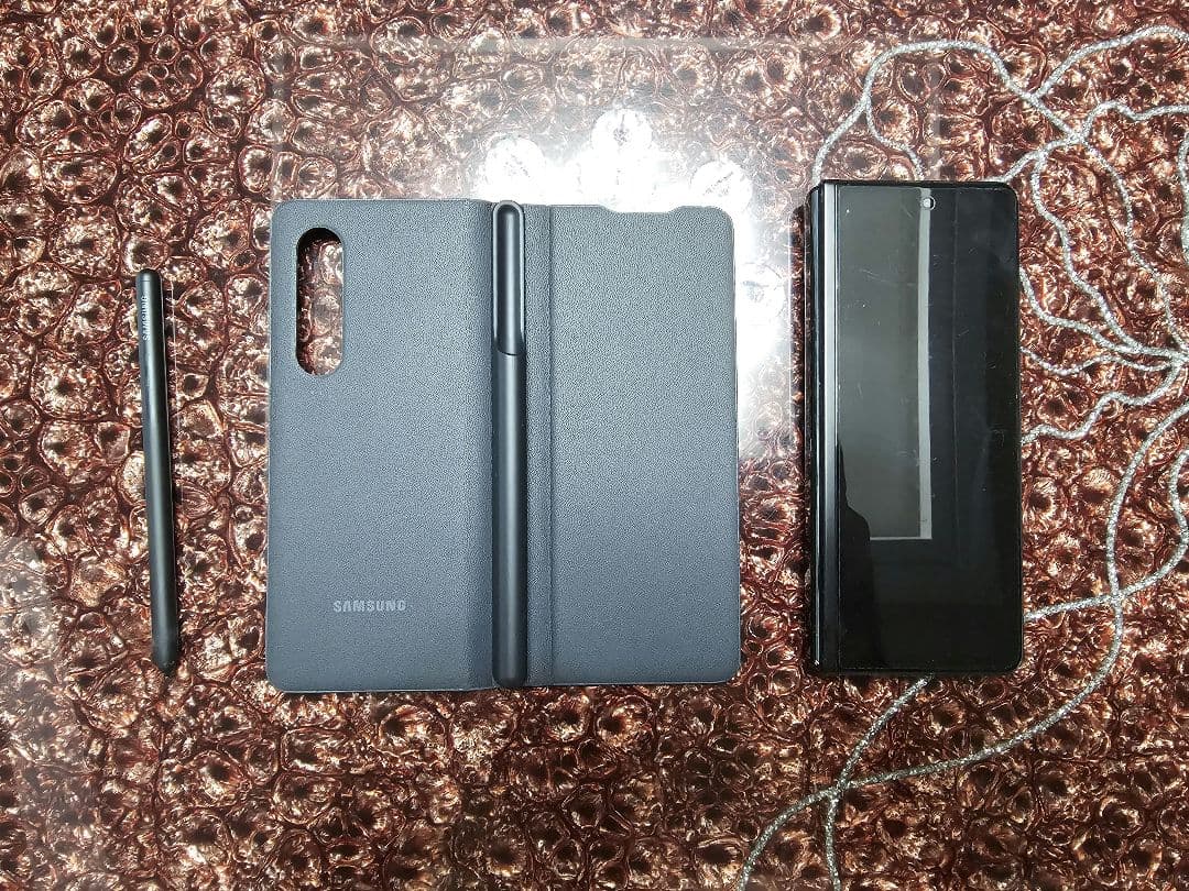 Samsung Galaxy Z Fold 3 本体 Sペン付き　512GB