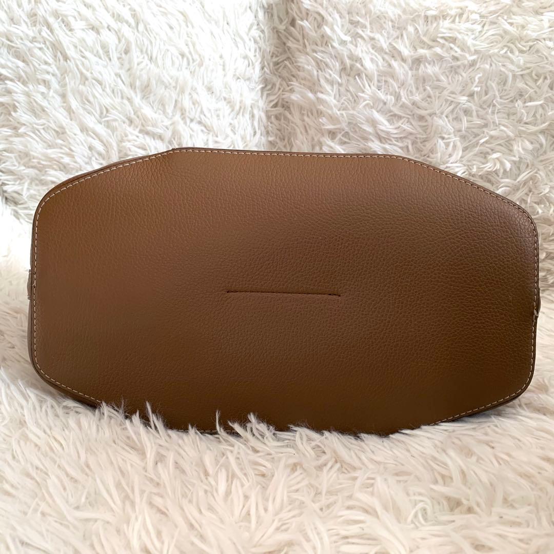 極美品✨フルラ 現行 ハンドバッグ 2way ミアステラ オールレザー キャメル