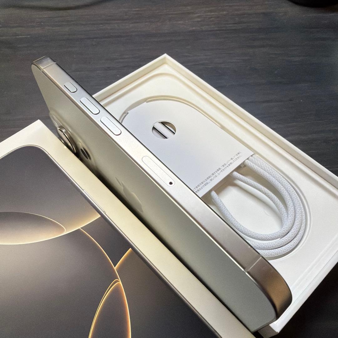 【画面ワレ】iPhone16pro 128GB ナチュラルチタニウム