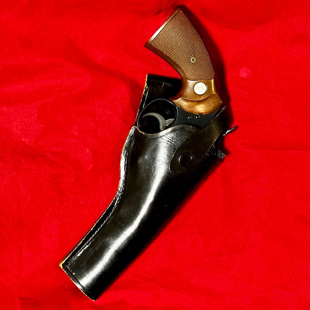 整備済 リボルバー用 黒革製ヒップホルスター 6インチ銃身まで対応