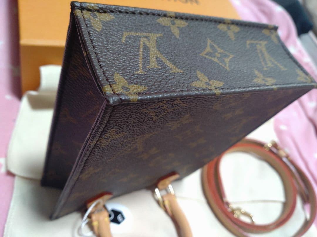 【最終お値下げ】 LOUIS VUITTON プティットサックプラ ショルダー