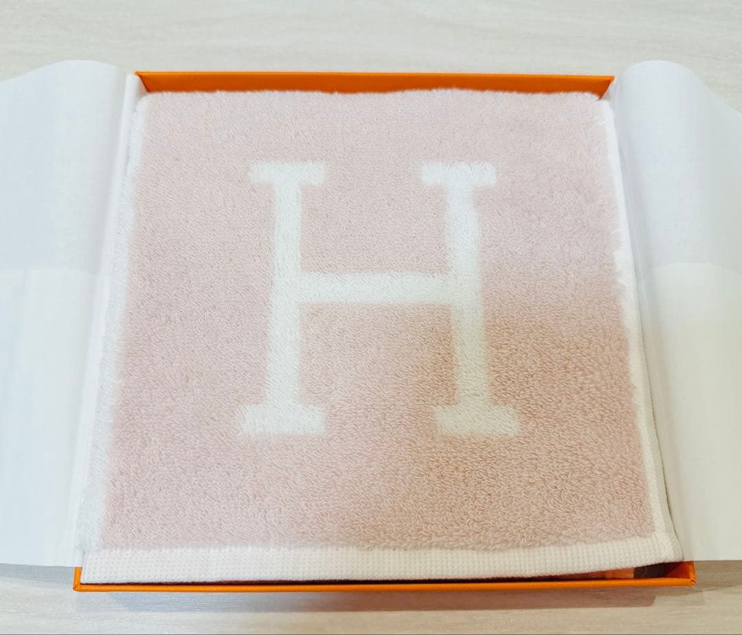 新品☆HERMES エルメス ピンク Hロゴ タオルハンカチ