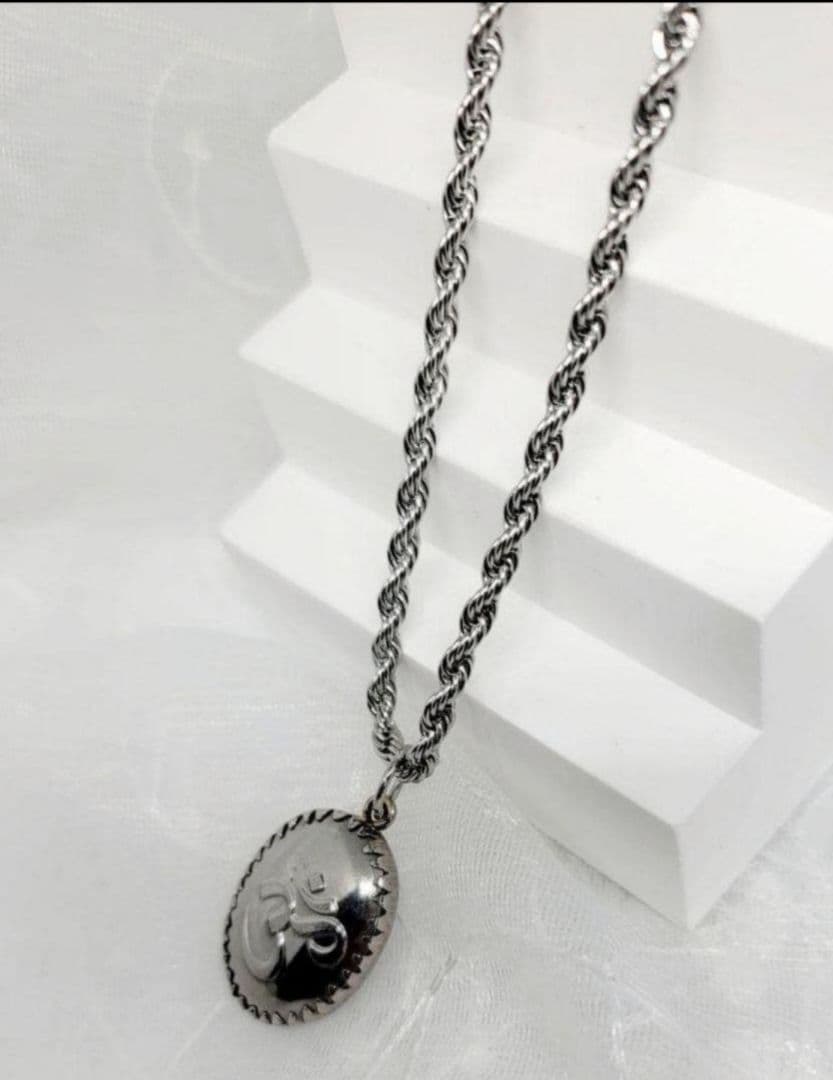 オームペンダント ヒンドゥー教 チェーン付 マハデオム シヴァ神 藤井風