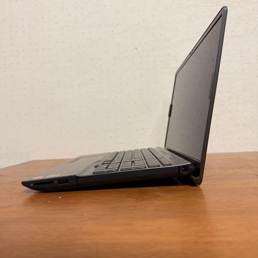 ● 美品 富士通 FMVA50H3B LIFEBOOK Windows 11