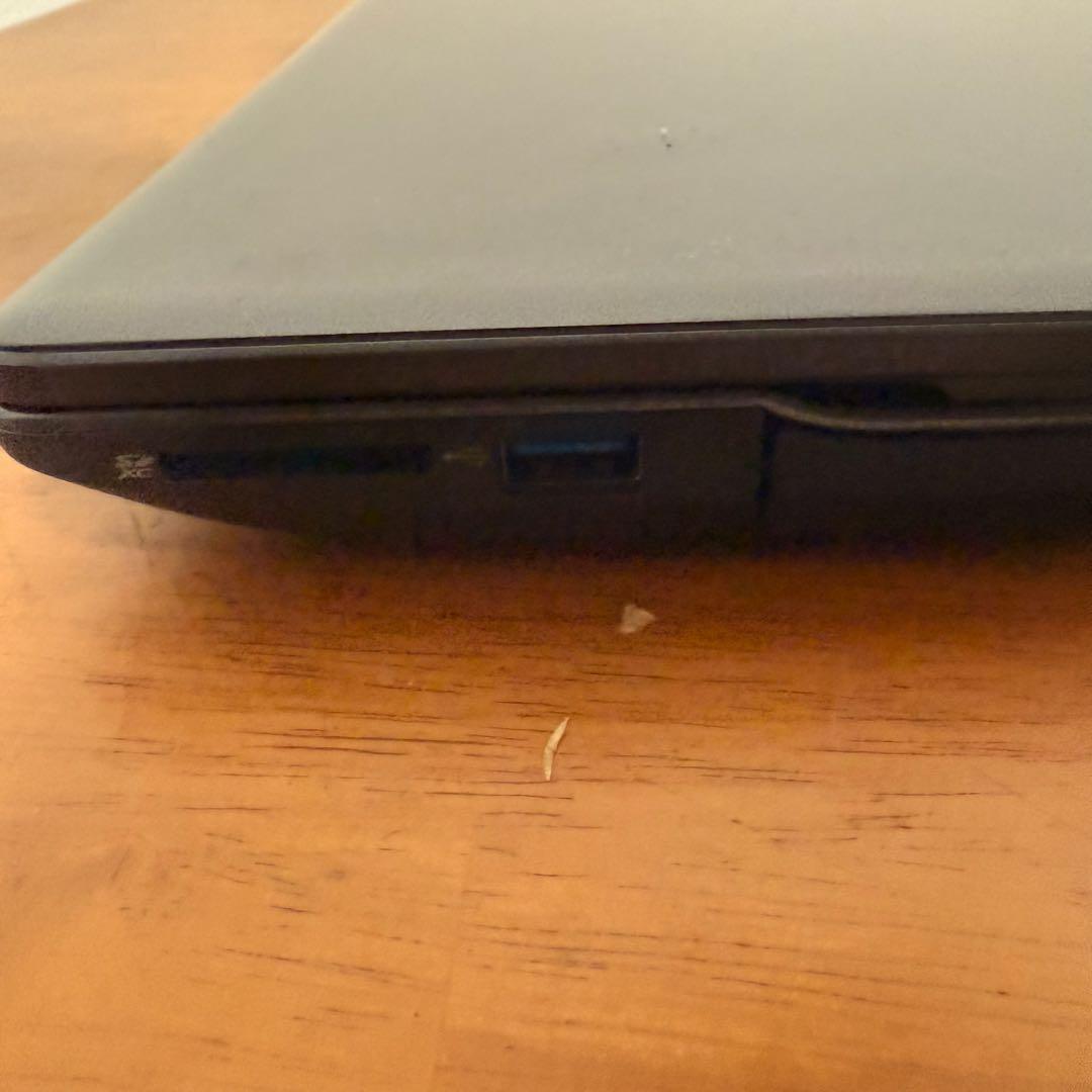 ● 美品 富士通 FMVA50H3B LIFEBOOK Windows 11