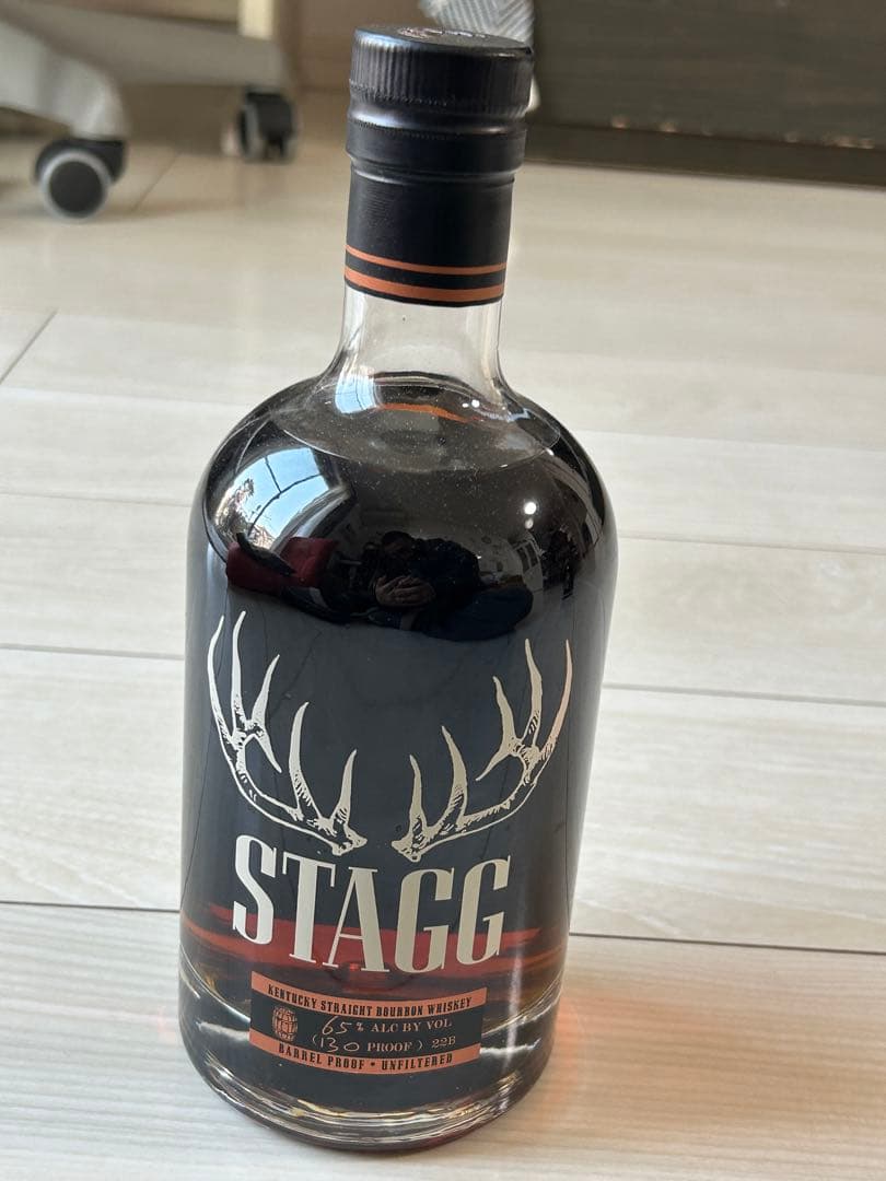 スタッグjr STAGG バーボンウィスキー 750ml