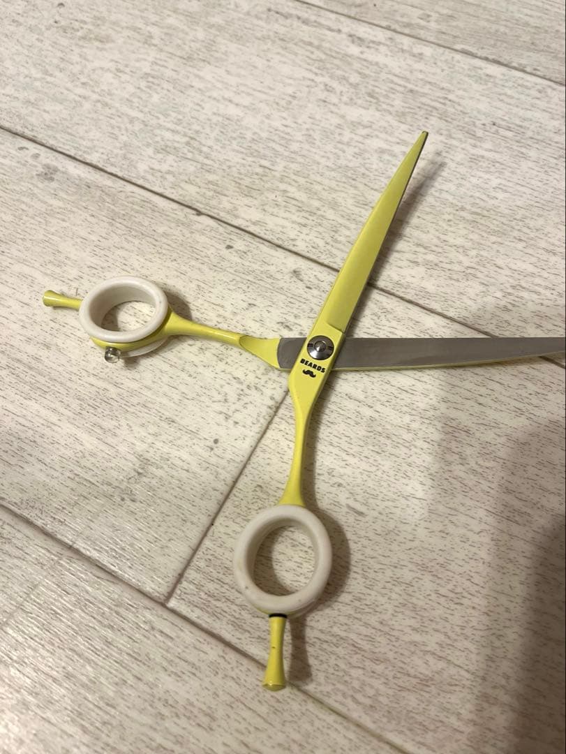 【最安値下げ中】BERADS カーブシザー＋コーム付き