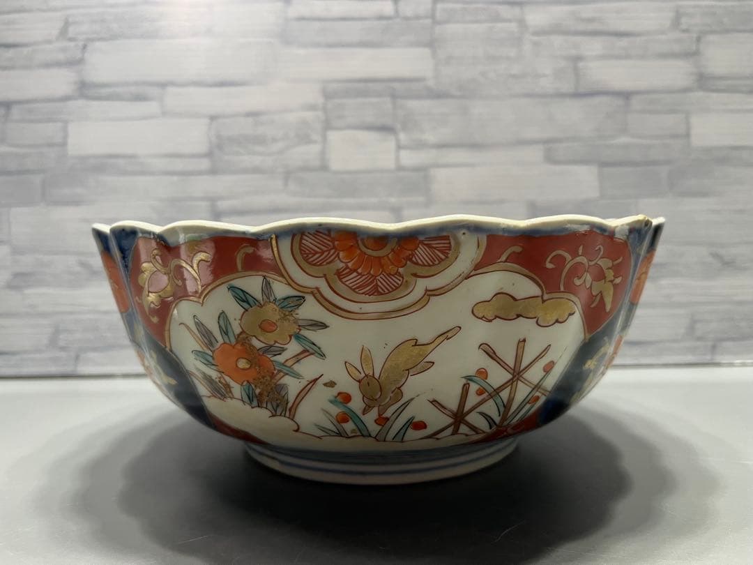 明治時代　伊万里　跳ね兎　色絵　輪花　深鉢