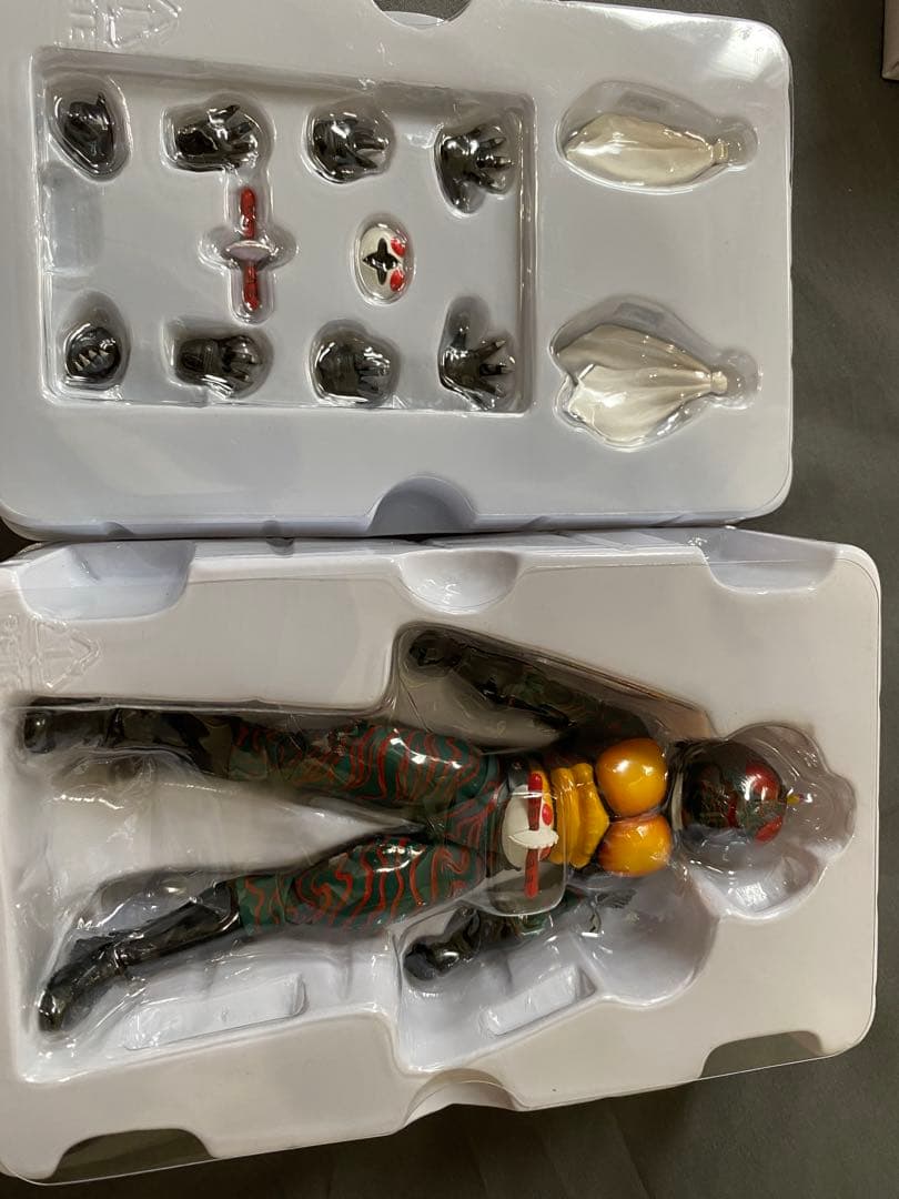 S.H.Figuarts真骨彫製法 仮面ライダーアマゾン