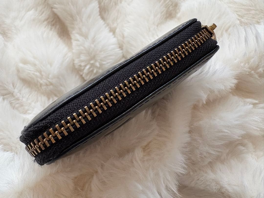 た*）様 【コムデギャルソン】 ポルカドット 二つ折りジップウォレット