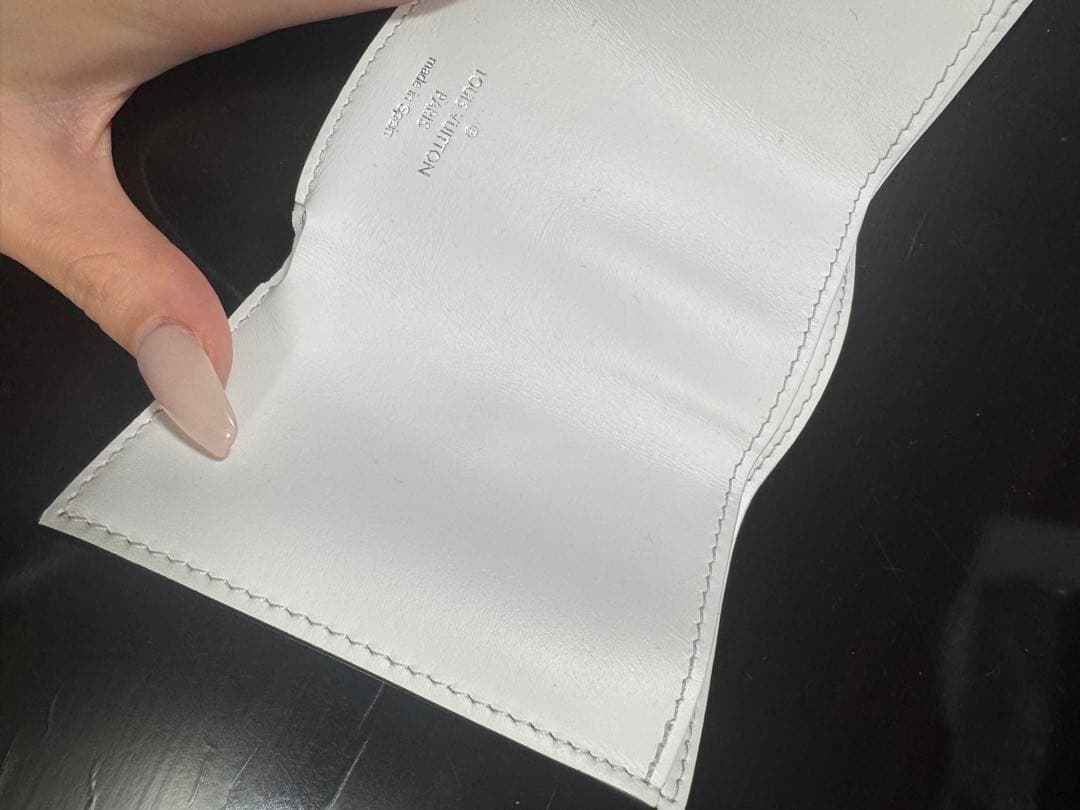 LOUIS VUITTON タイガラマ ディスカバリー コンパクトウォレット