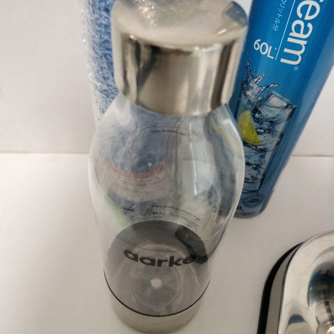 【動作保証】アールケ　カーボネーター2 炭酸水メーカー　シルバー　740