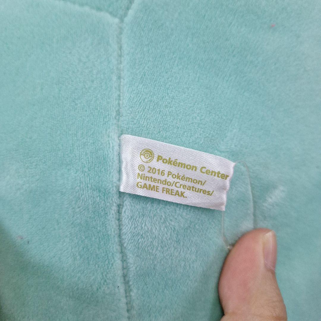 ポケモンセンター　等身大　フシギダネ　ゼニガメ　ヒトカゲ　ぬいぐるみ