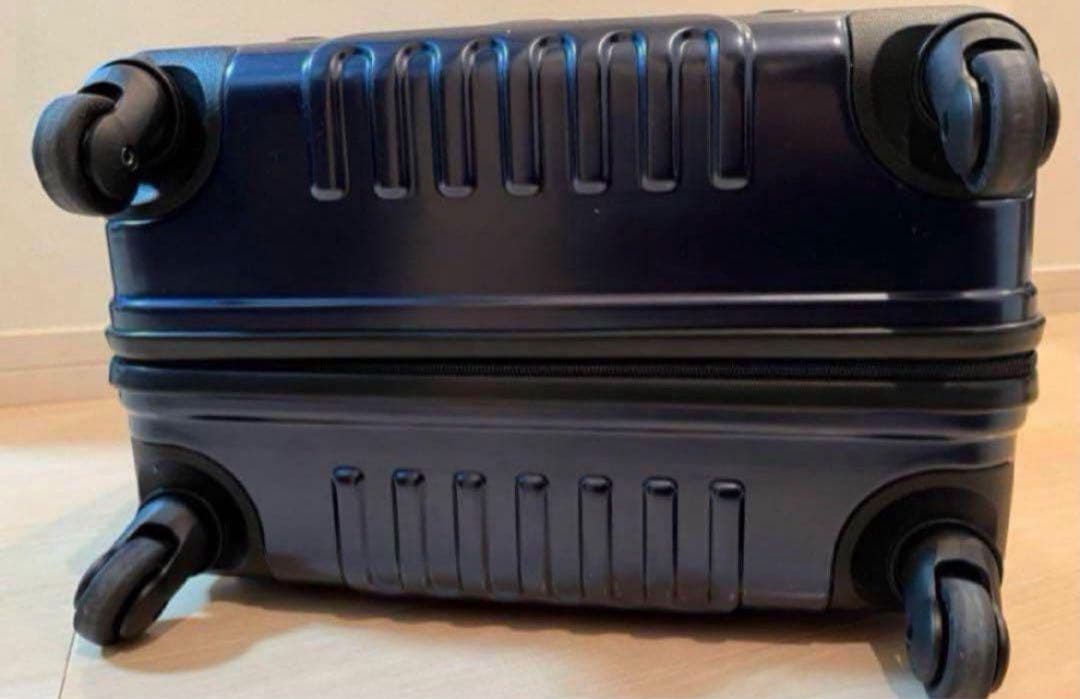 新品 超得価 限定カラー ブリーフィングキャリーケース／スーツケース60L