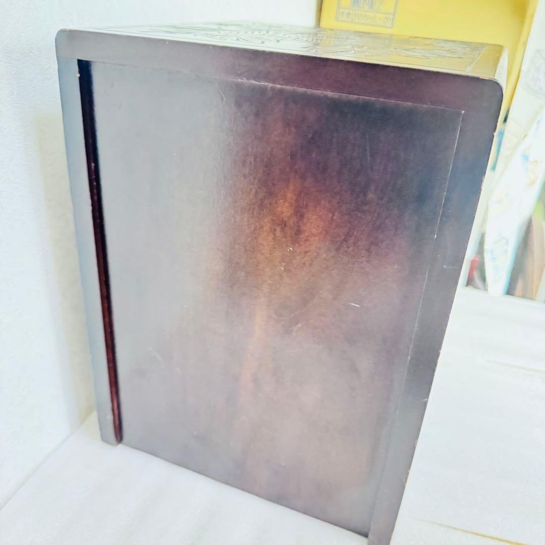 【極美品】日光彫 小箪笥 3段 卓上収納 花模様 内装赤 高級感 彫刻　伝統工芸