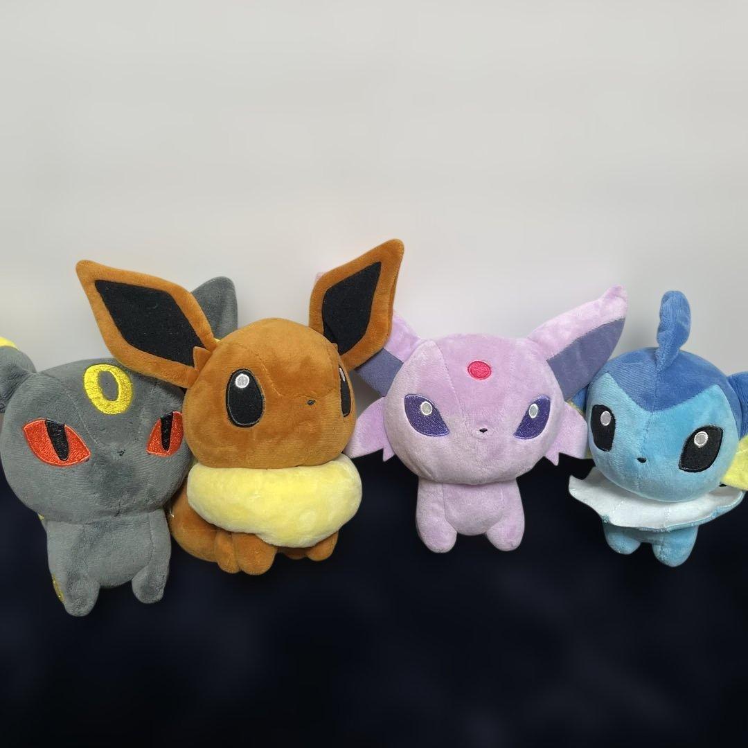 ポケモンセンター　ブラッキー　シャワーズ イーブイ エーフィ ぬいぐるみ