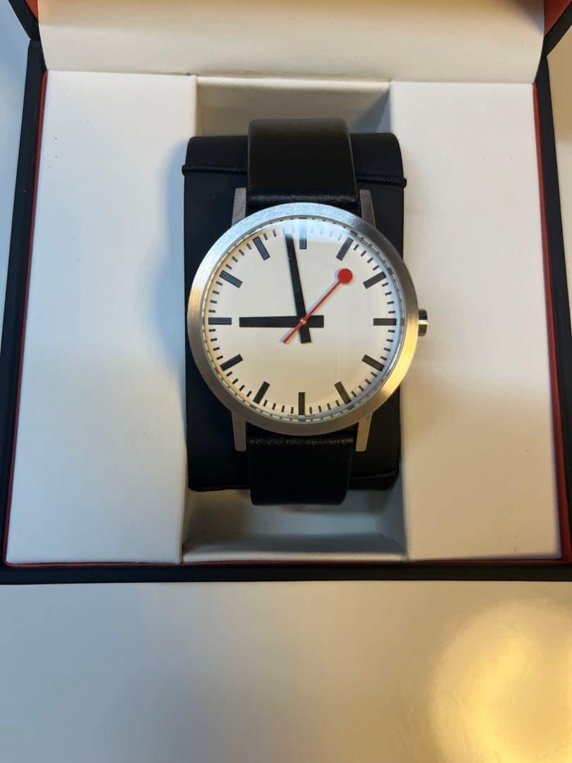 MONDAINE モンディーン　ラバーベルト　腕時計　　　ウォッチ