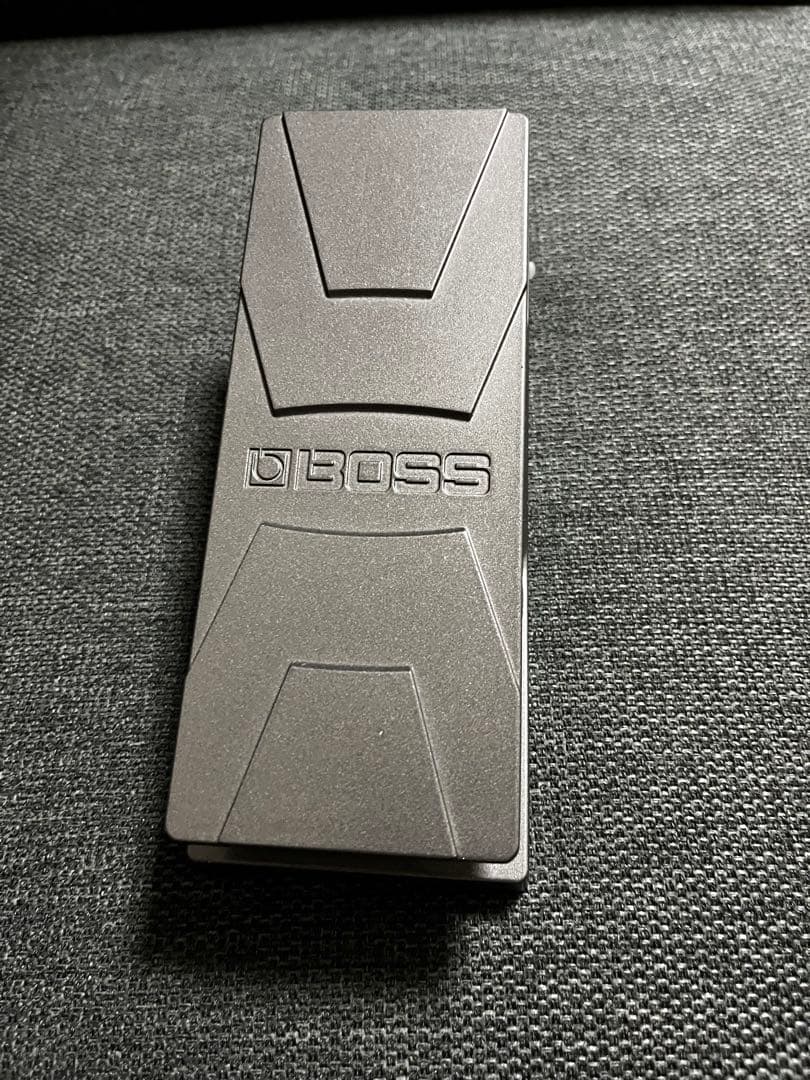 o*a様 BOSS PW-3 ワウペダル