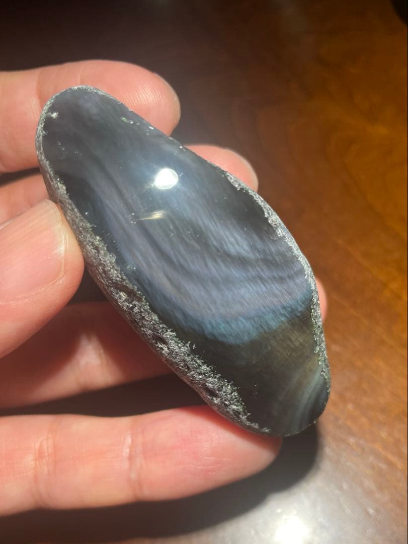 研磨品　十勝石玲瓏　複合色レインボーオブシディアン
