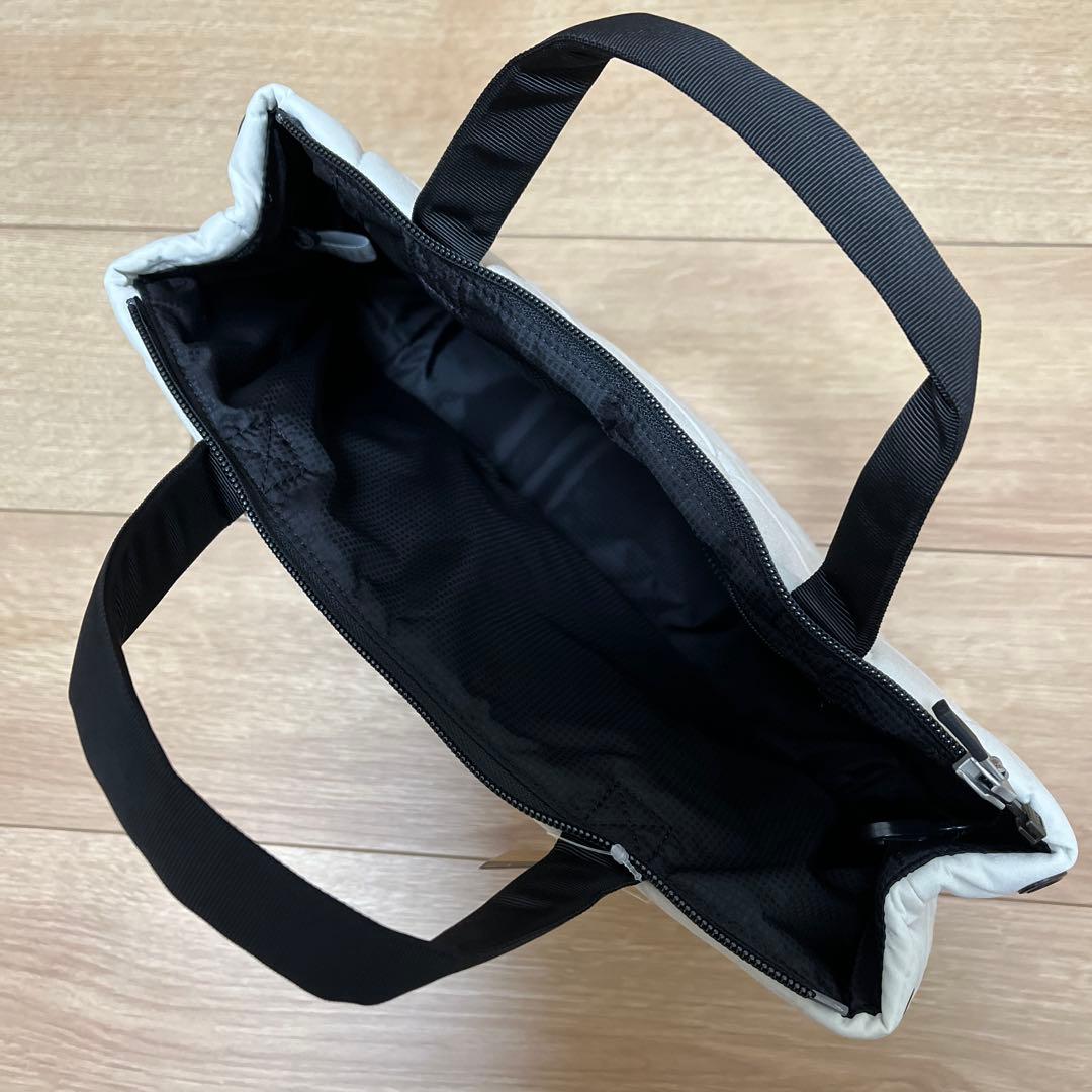 THE NORTH FACE キルティングバッグ ホワイト