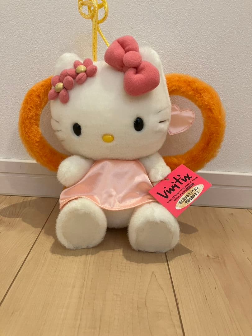 ハローキティ Vivitix ぬいぐるみ