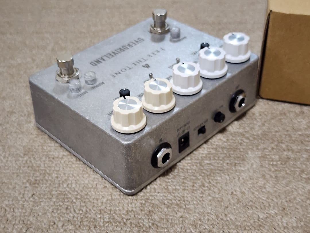 ギター FREE THE TONE OVERDRIVELAND