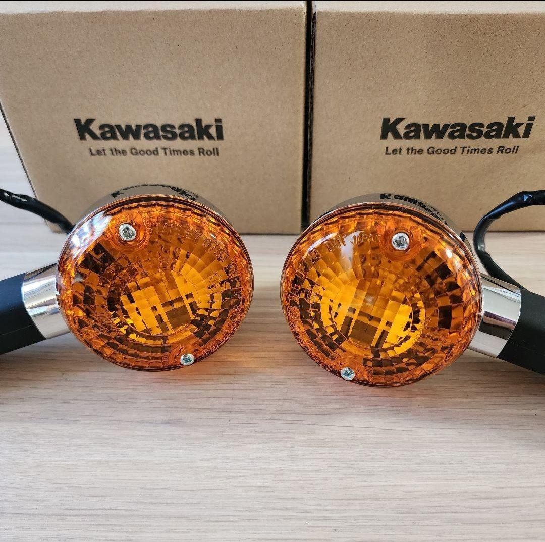 カワサキ純正　フロントウィンカー　 ゼファーχ　ゼファー750　ゼファー1100