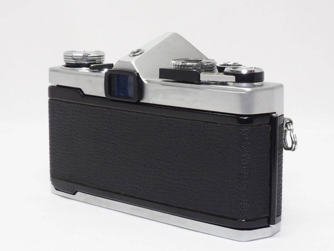 OLYMPUS OM-1 F.ZUIKO 50mm F1.8 《 露出計稼働