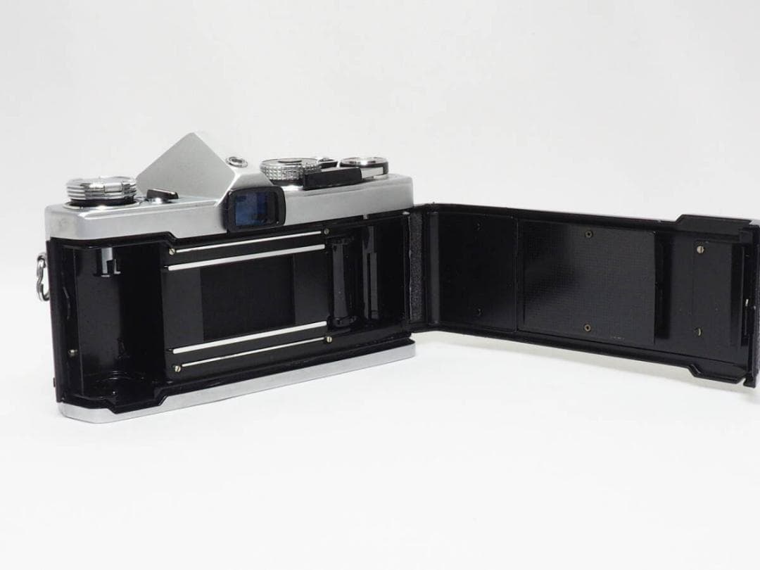 OLYMPUS OM-1 F.ZUIKO 50mm F1.8 《 露出計稼働