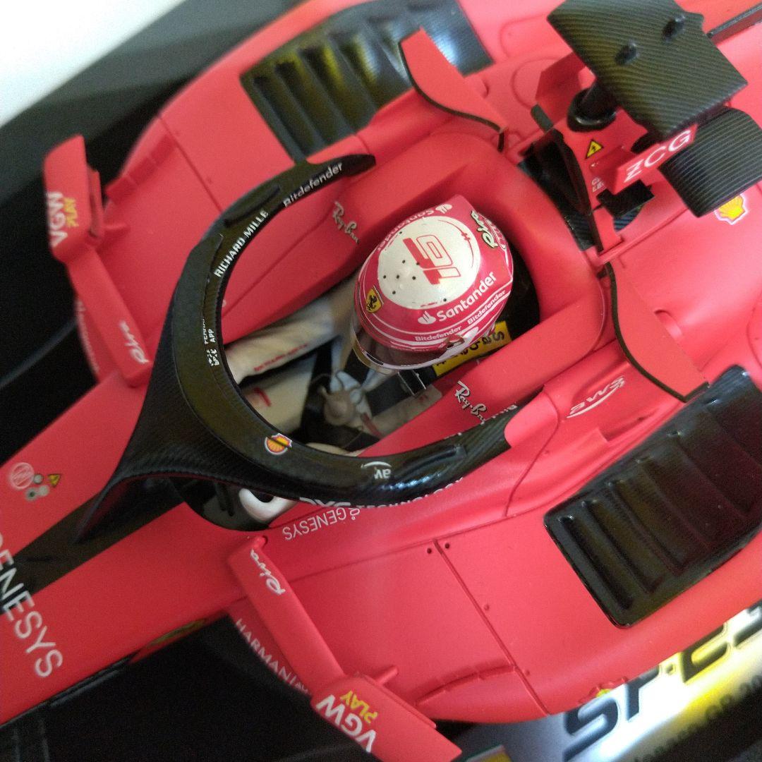ミニカー Ferrari SF23 1/18