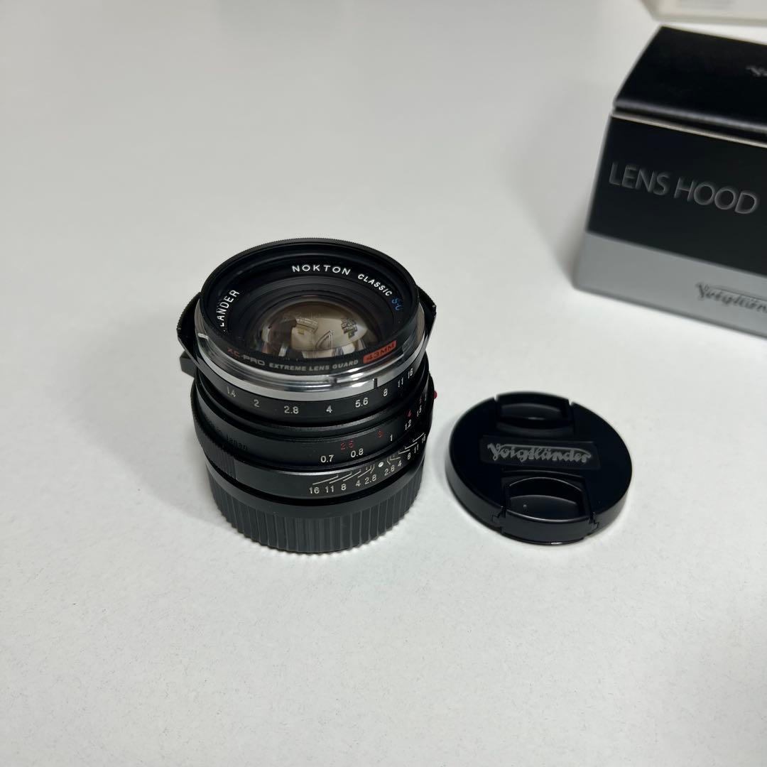 NOKTON classic 40mm F1.4 SC VM フード付