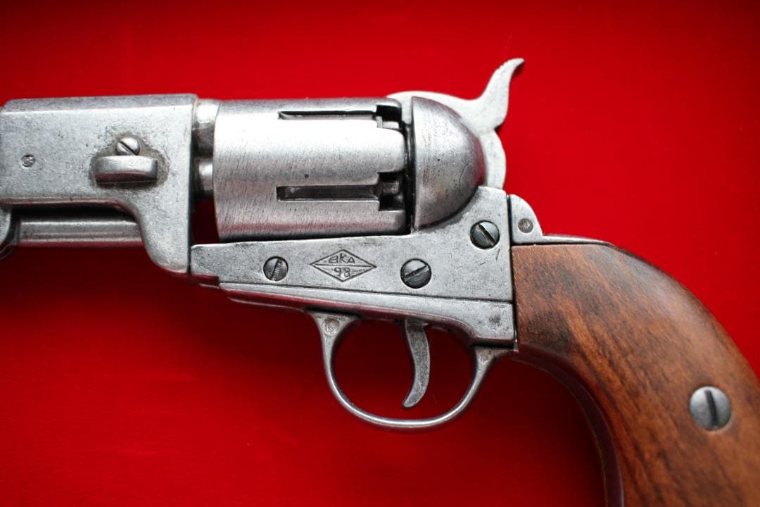 モデルガン　MODEL1985 NAVY