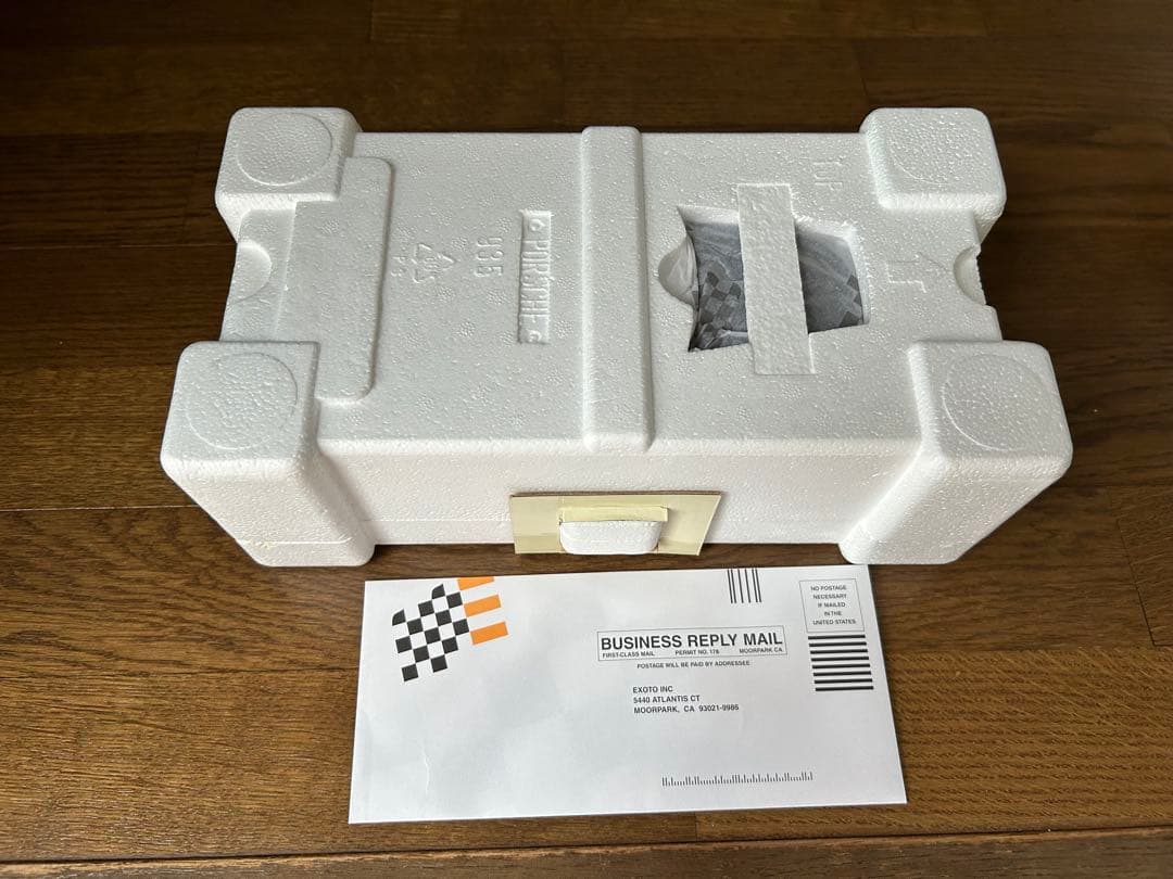 EXOTO 1/18 ポルシェ935ターボ In Standox 未使用品