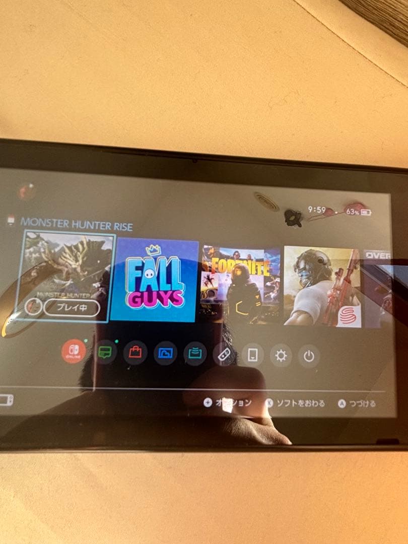 美品 Nintendo Switch 本体 一式 箱あり モンハンライズ付き