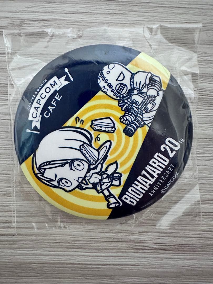 バイオハザード カプコンカフェ20周年 缶バッジ 2個セット