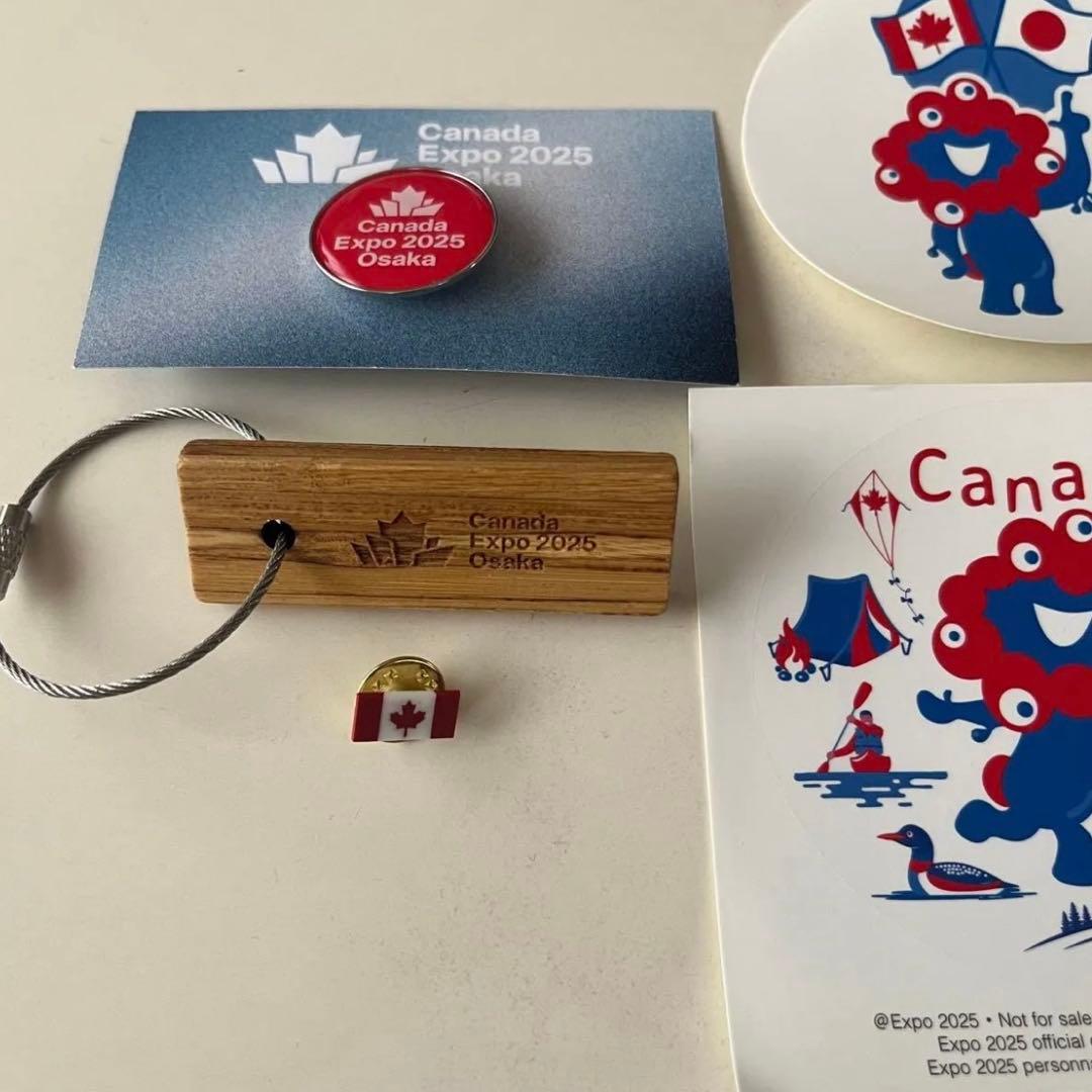 【非売品】大阪・関西万博2025 カナダ館 ピンバッジ&キーホルダー ステッカー