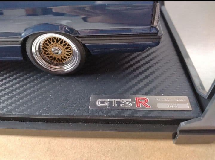 1/ 18　スカイライン GTS-R (R31) Blue Black
