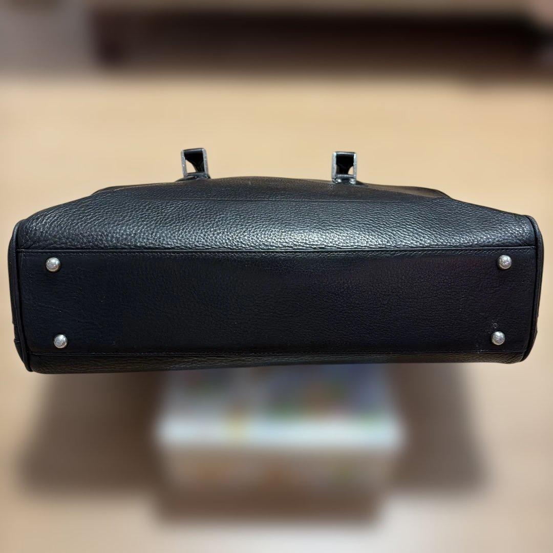 ⭐︎値下Maiden Voyageシリーズ ブリーフバッグ(2室タイプ) ブラック