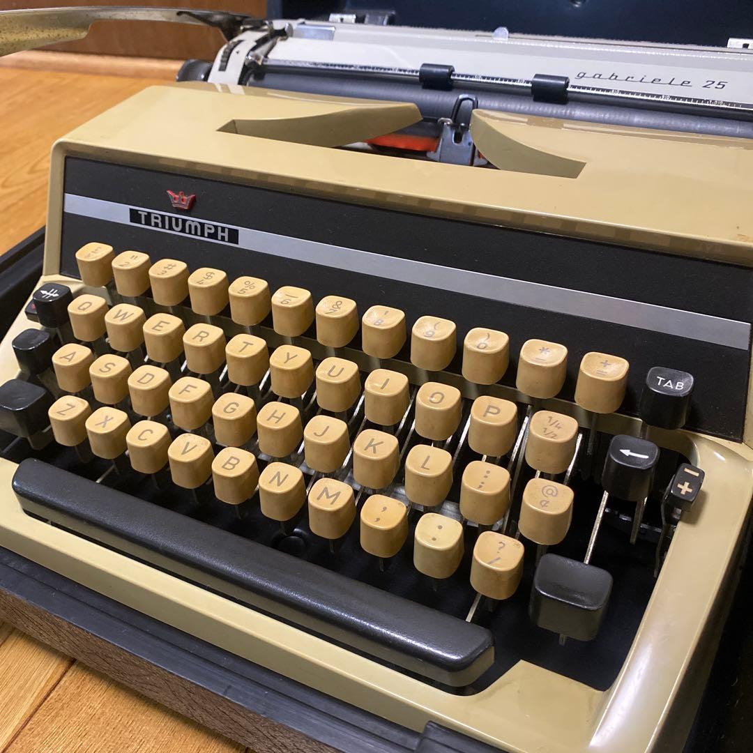 ［ケース付き］タイプライター 動作未確認